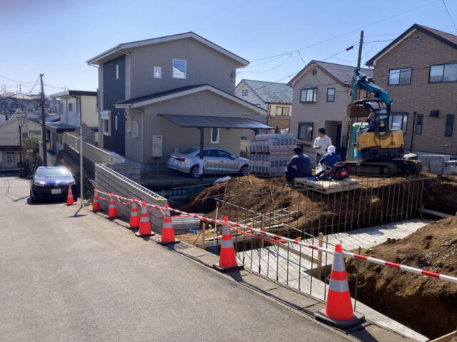 ブルーミングガーデン　柏市常盤台２棟／１期２号棟の前面道路含む現地写真|★販売現地★2026.2.21撮影