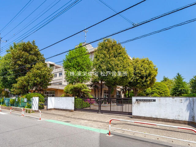 ブルーミングガーデン　松戸市六高台５丁目１棟／１期１号棟のその他|松戸市立六実小学校まで426m