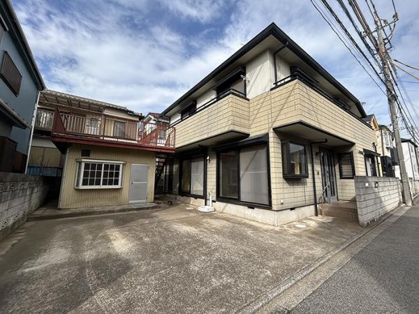 鎌ケ谷市東鎌ケ谷２丁目１８－３３の前面道路含む現地写真|現地外観