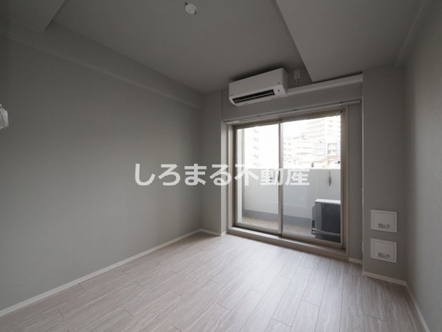 エスリードレジデンス　ザ・グラン大阪福島クラスの居間・リビング