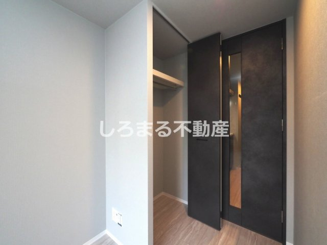 エスリードレジデンス　ザ・グラン大阪福島クラスの収納