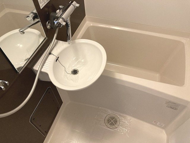 アルファ西日暮里の浴室