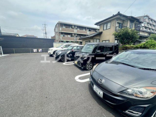 ハーモニー　カーサの駐車場|高崎、前橋のお部屋探しはエンドスケープまで！お客様の理想お聞かせ下さい♪