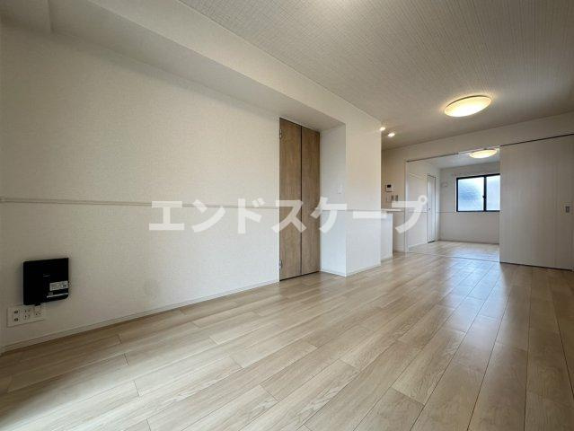 ハーモニー　カーサの居間・リビング|高崎、前橋のお部屋探しはエンドスケープまで！お客様の理想お聞かせ下さい♪