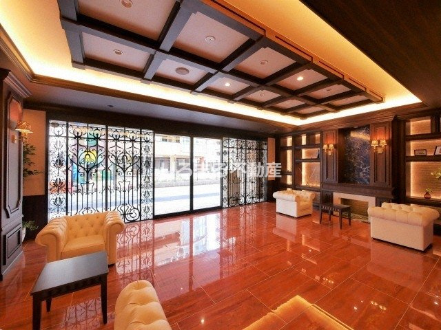 プレジオ海老江のロビー