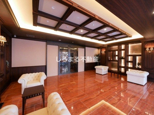 プレジオ海老江のロビー