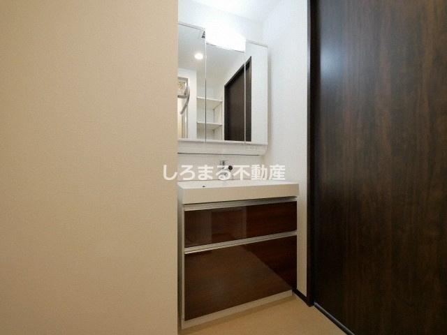 プレジオ海老江の独立洗面台