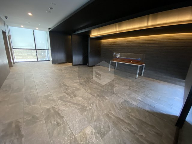 東大阪市小阪２丁目の賃貸マンションのロビー