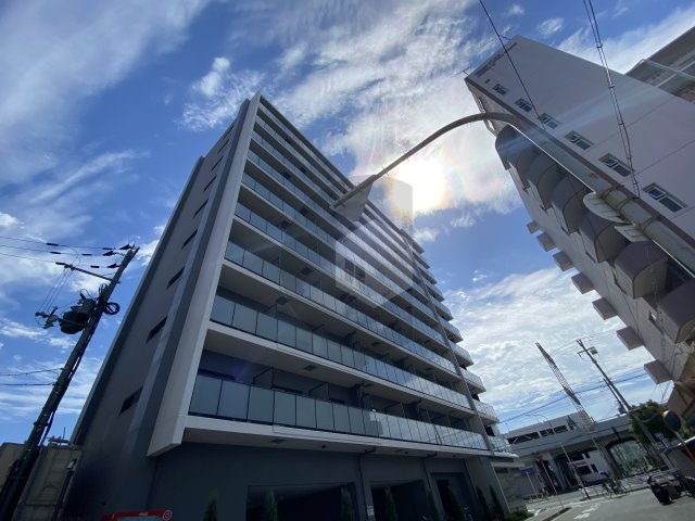 東大阪市小阪２丁目の賃貸マンションの外観