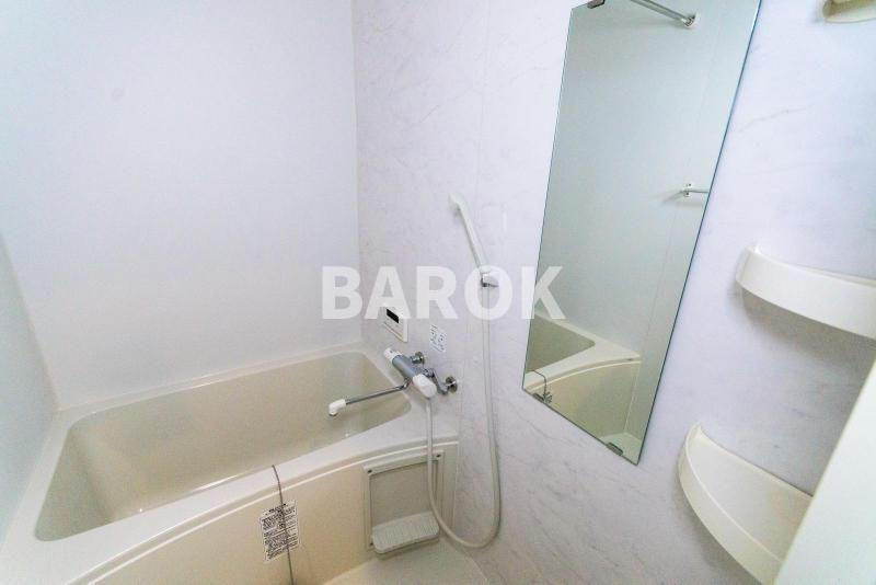 Authentic雑餉隈の浴室