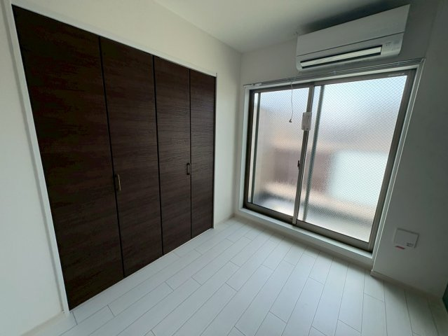 Torrie友井の内装