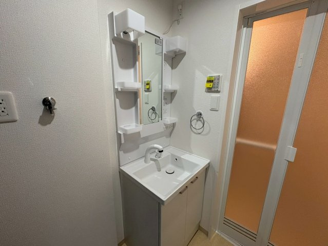 Torrie友井の独立洗面台