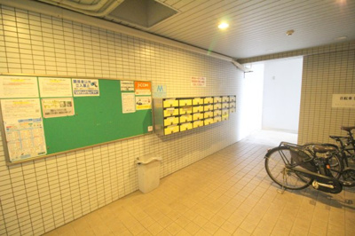 【エントランス】 | サンパレス桃山台2番館