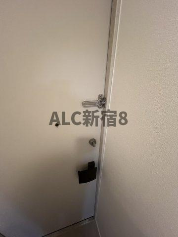 RELUXIA方南町Ⅱの玄関