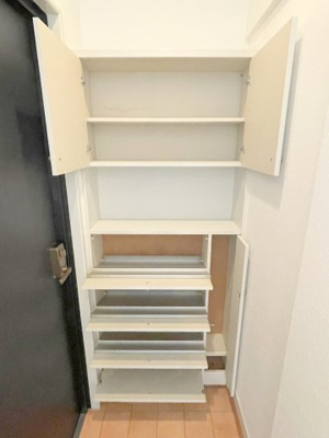 【玄関】 | メゾンクレール　２０７