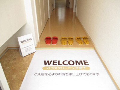 【玄関】 | ルミエール B棟 | 玄関