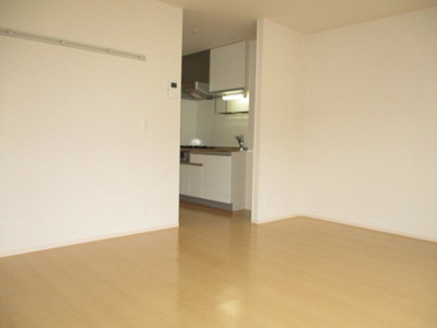 【居間・リビング】 | ルミエール B棟 | リビングルーム