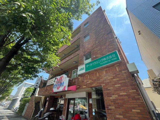 タウンクレスト大原の外観