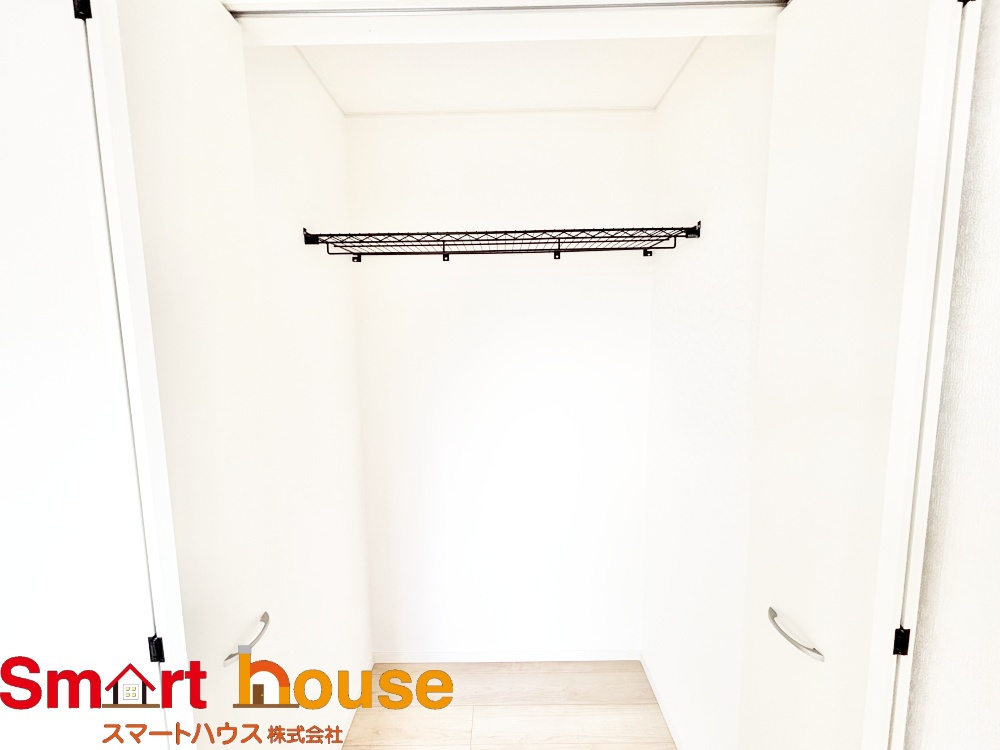 厚木市下荻野第１８の収納