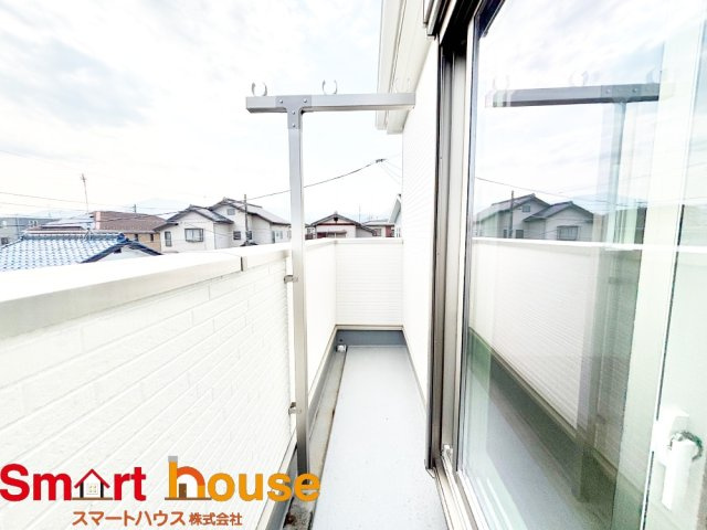 厚木市下荻野第１８のバルコニー