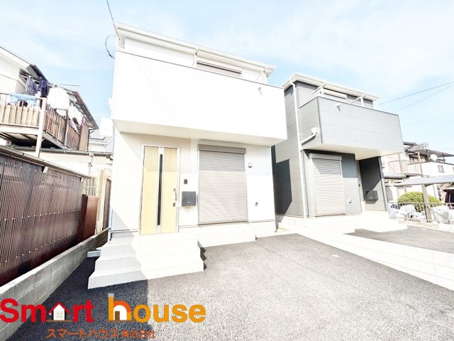 厚木市下荻野第１８の外観