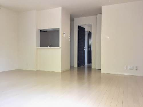 メイプルヒルズの居間・リビング