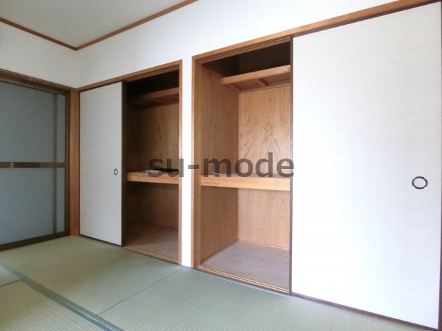 五十鈴ハイツ西館の収納