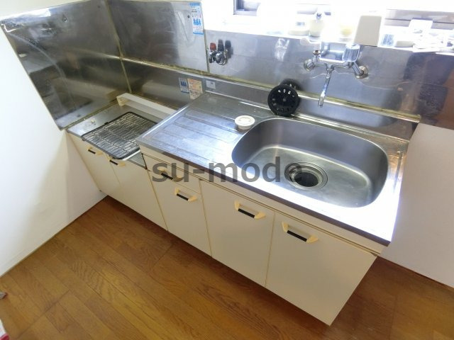 五十鈴ハイツ西館のキッチン