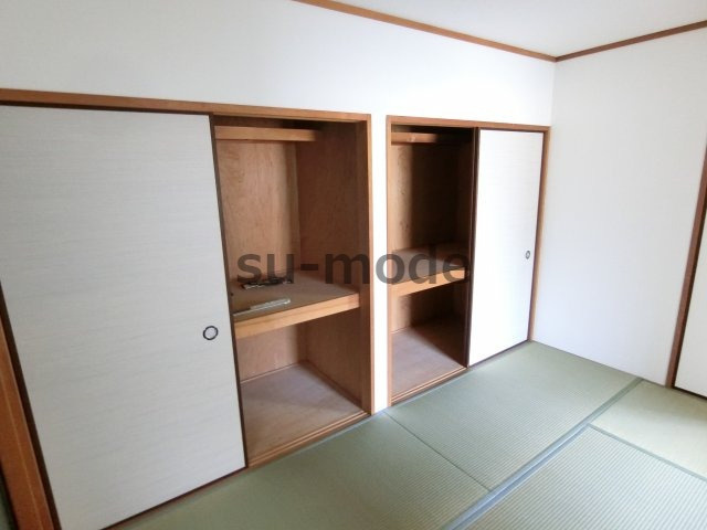 五十鈴ハイツ西館の収納