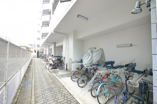 グランドパレス新大宮のその他共用部分|駐輪場もございます