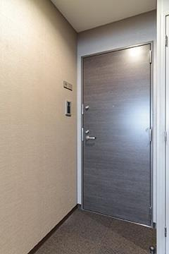 ガルデニア蔵前の玄関