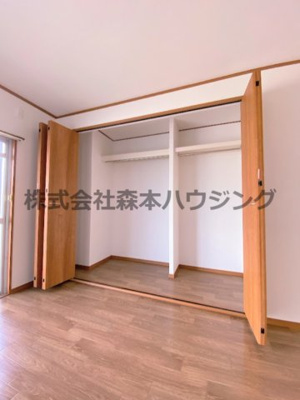 【収納】 | 　中村マンション | たっぷりとした収納スペースです