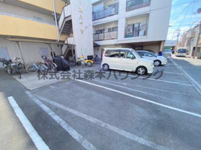 【駐車場】 | 　中村マンション | 駐車場があります
