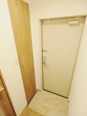 Regalest-Smart KAITAの玄関