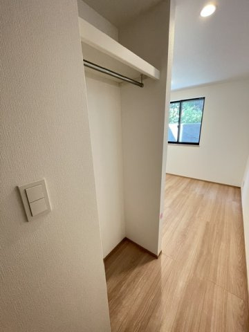 西が丘２丁目新築戸建の収納