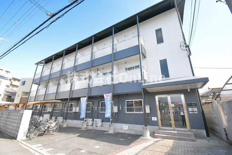 グリーンヴィレッジの外観