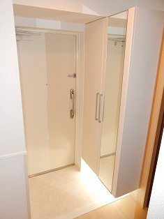 【玄関】 | リバティーズＳＡＧＡ.Ⅱ