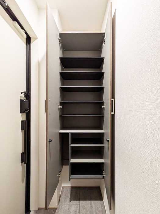 ザフィーア相南の玄関