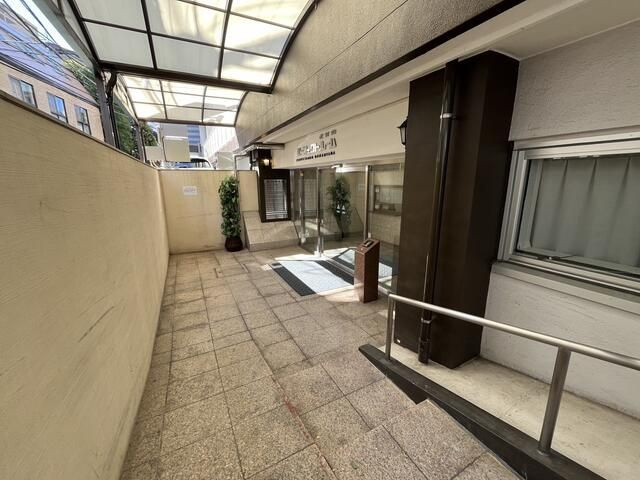 【エントランス】 | パーフェクトルーム