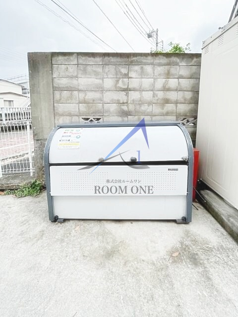 フェリーチェ中板橋のその他共用部分|敷地内ごみ置き場です。