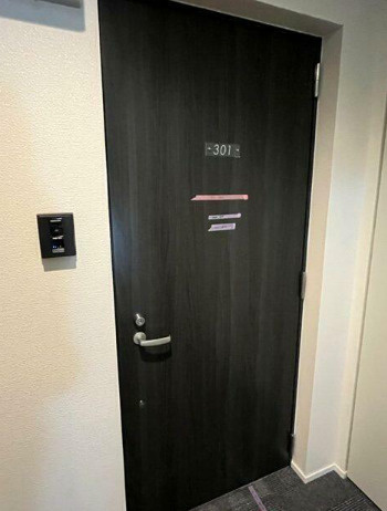 グランメゾン京島の玄関