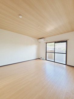 【居間・リビング】 | グリーンモール八雲園