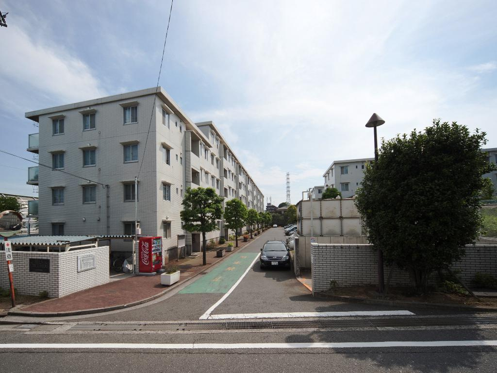 ヒルズ千草台の画像