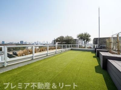 【その他共用部分】 | プレミアブラン代々木公園 | 屋上にスカイテラスがあります