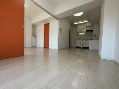 【居間・リビング】 | リヴシティ関内