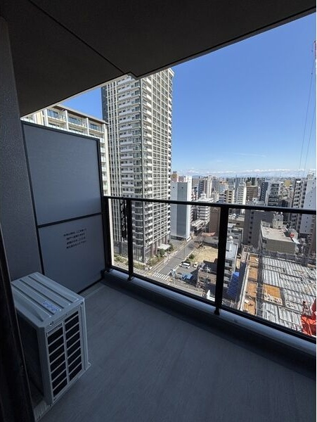 プレサンスロジェ上前津駅前THE RESIDENCEのバルコニー