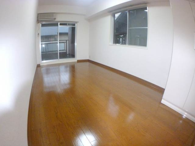 萌NAKATANIの居間・リビング