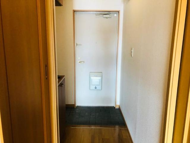 アルコバレーノの玄関