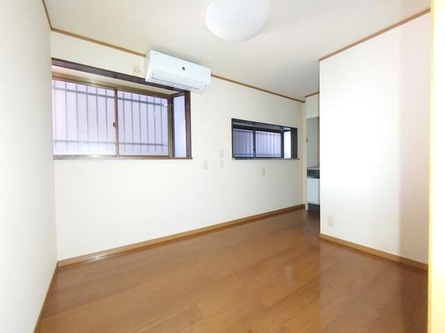 サクラビルの寝室