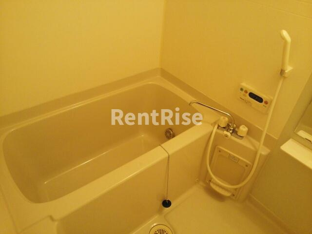 プレシアスフィールドＢの浴室|バス